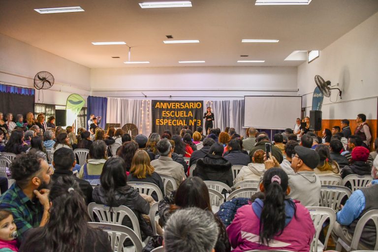 26-05 50 aniversario Escuela Especial N° 3 (8)