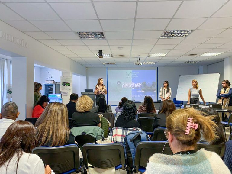 Equipo de Educación Digital Participó en el Primer Encuentro 2025 (1)