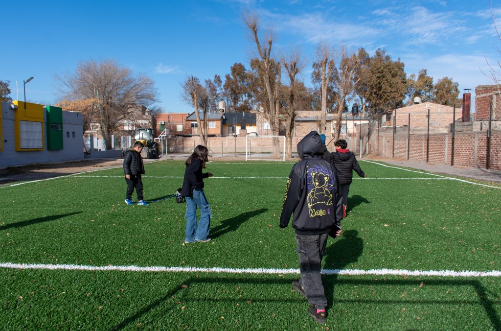 01-07 Recorrida con comunidad educativa Esc. N° 207 y Galpon vecino (12)
