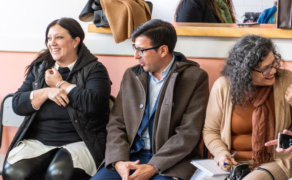 24-07 Senillosa _ Min. Sole Martinez se reune con Com. Educ. de Esc. Especial N° 21 (6)