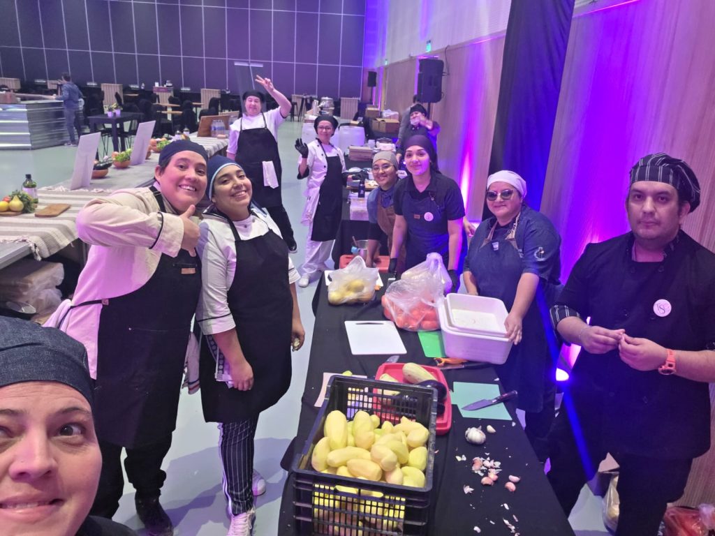 Estudiantes ISETP en Patagonia del Vino (2)