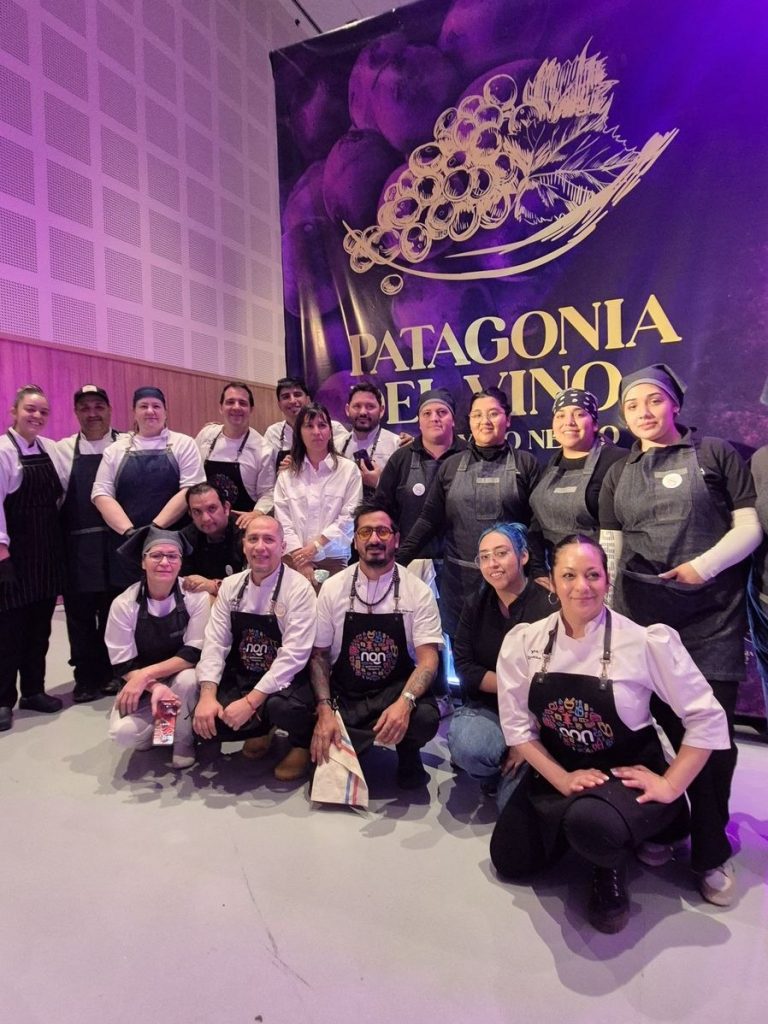 Estudiantes ISETP en Patagonia del Vino (4)