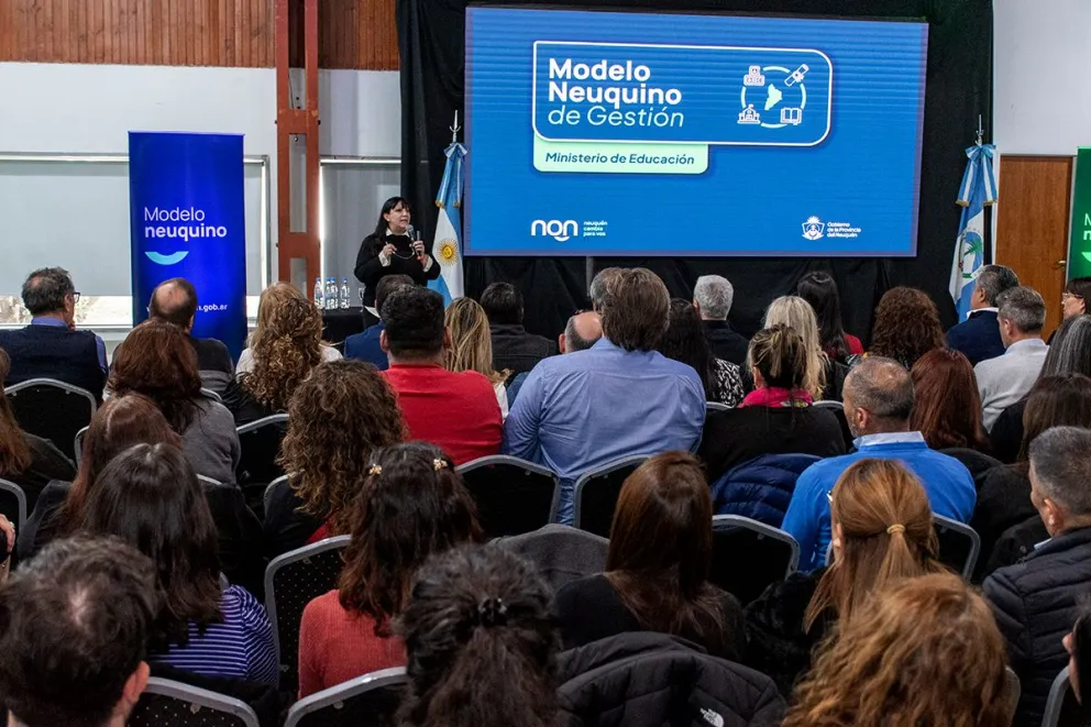 Modelo neuquino: el ahorro en la gestión educativa permite construir una nueva escuela por año