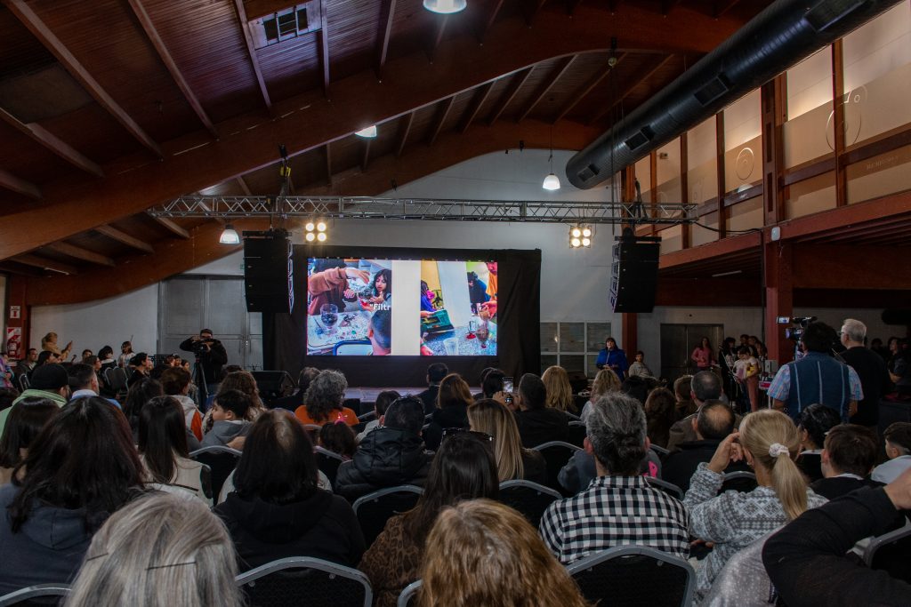 02-09-20250- NQN_ FERIA DE CIENCIAS (28)