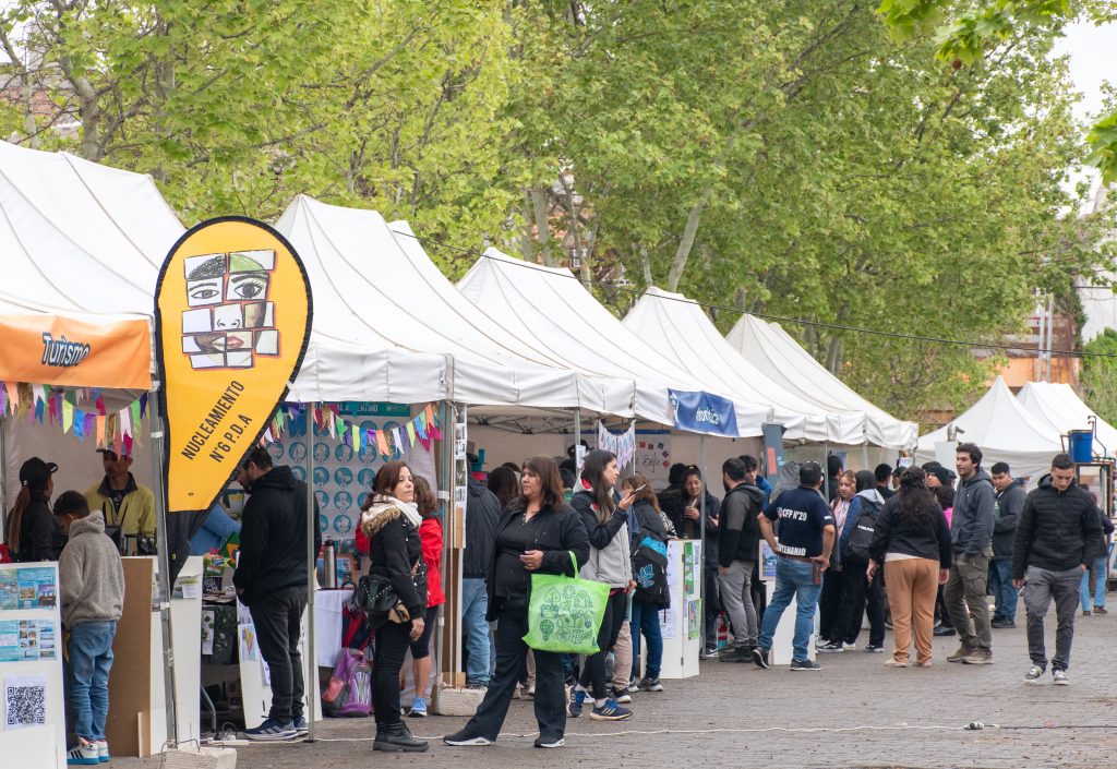 26-09- CPE- Muestra de los CFP 2025 (112)