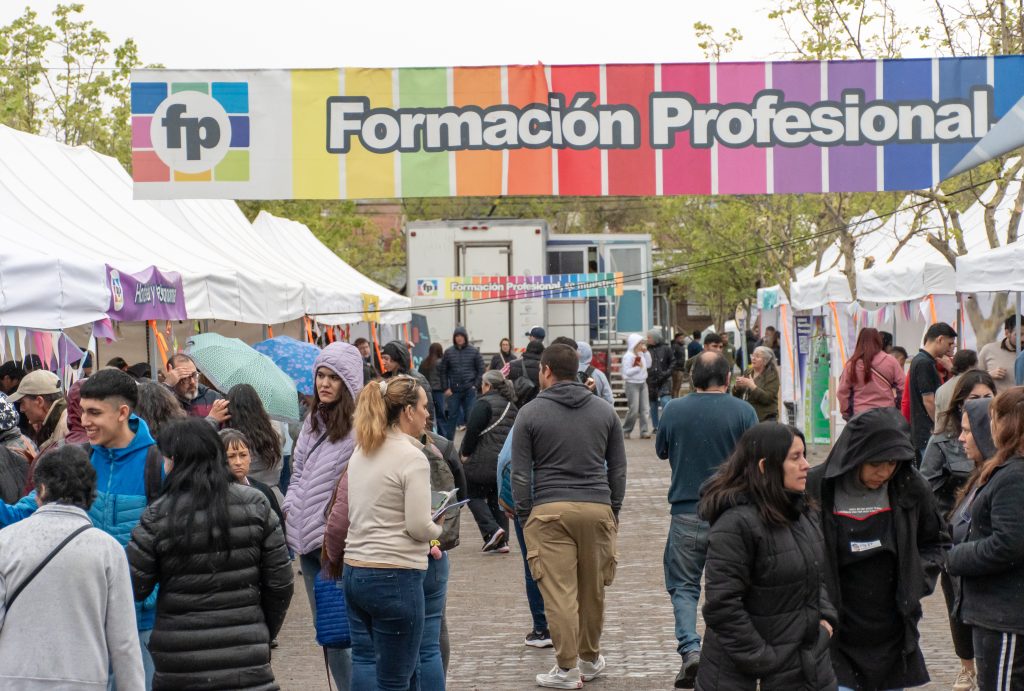 26-09- CPE- Muestra de los CFP 2025 (142)