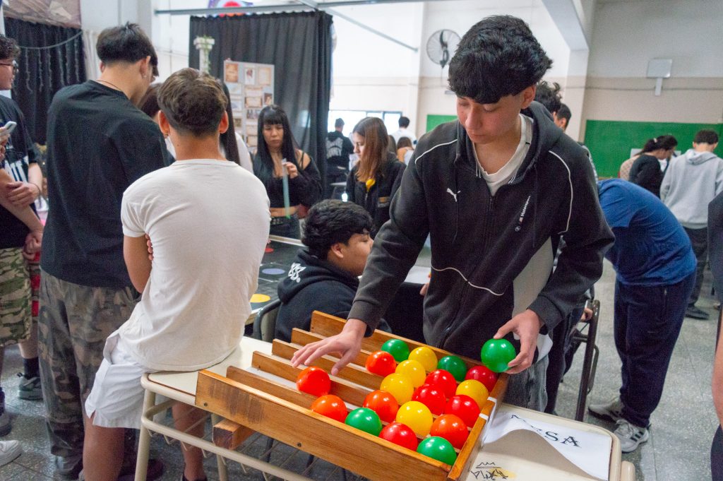 03-10 CPEM N° 47 - Matemática sin fronteras (31)