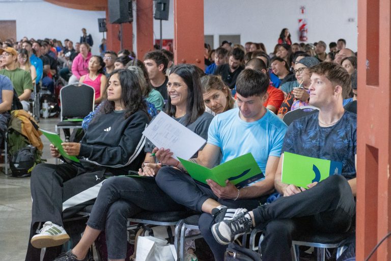 15-10 Congreso de Educación Física en espacio DUAM (19)