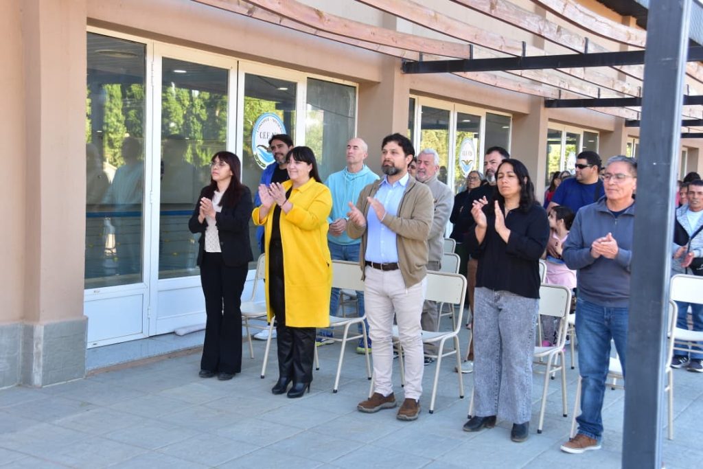 28-10- Loncopue_ Inauguración pileta CEF 20 (9)