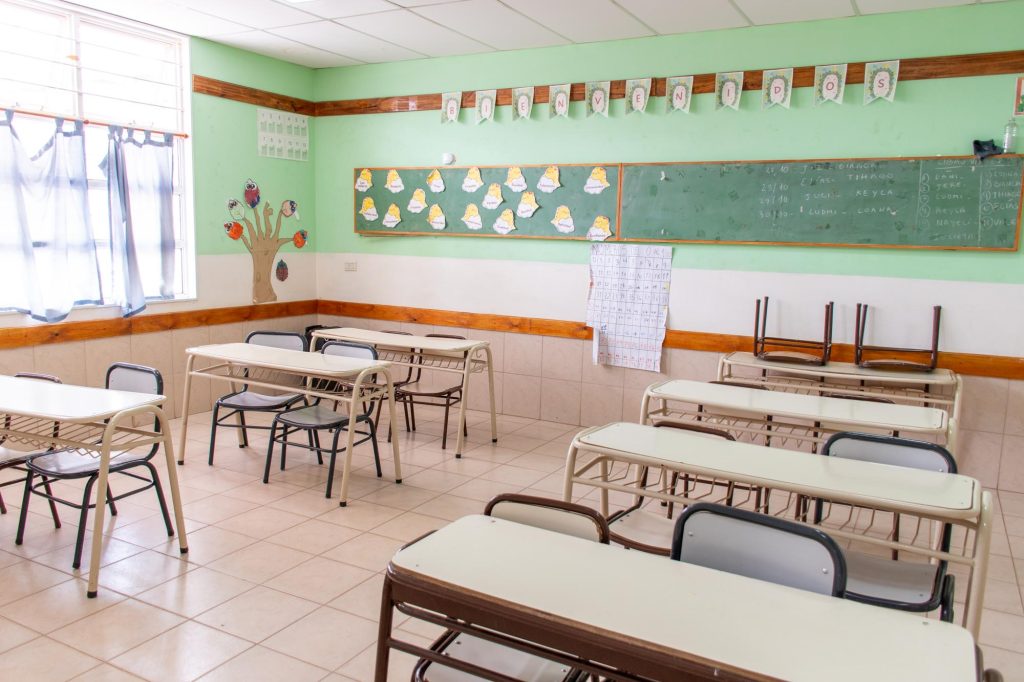 03-11- Sauzal Bonito - Recorrida visita candidatas vocales- Ruralidad_ Esc. N° 243 (60)