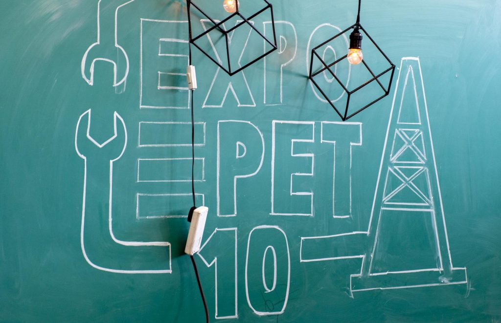 14-11- EXPO TECNICA_ EPET N ° 10 proyecto barbería (7)