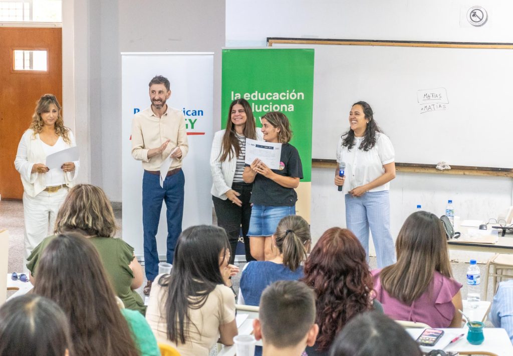 04-12 Entrega certificados y cierre ultimo trayecto formativo en alfabetización (23)