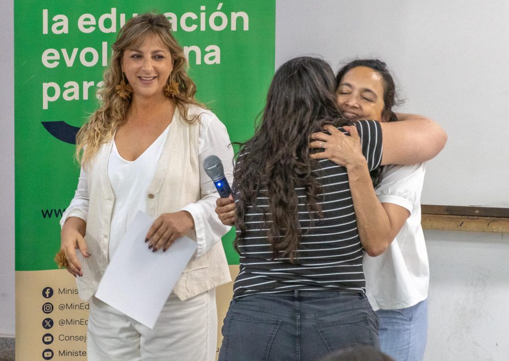 04-12 Entrega certificados y cierre ultimo trayecto formativo en alfabetización (33)