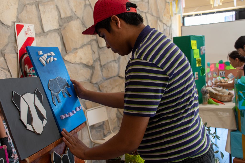 10-10 - Muestra de proyectos anual de EIAJD (14)