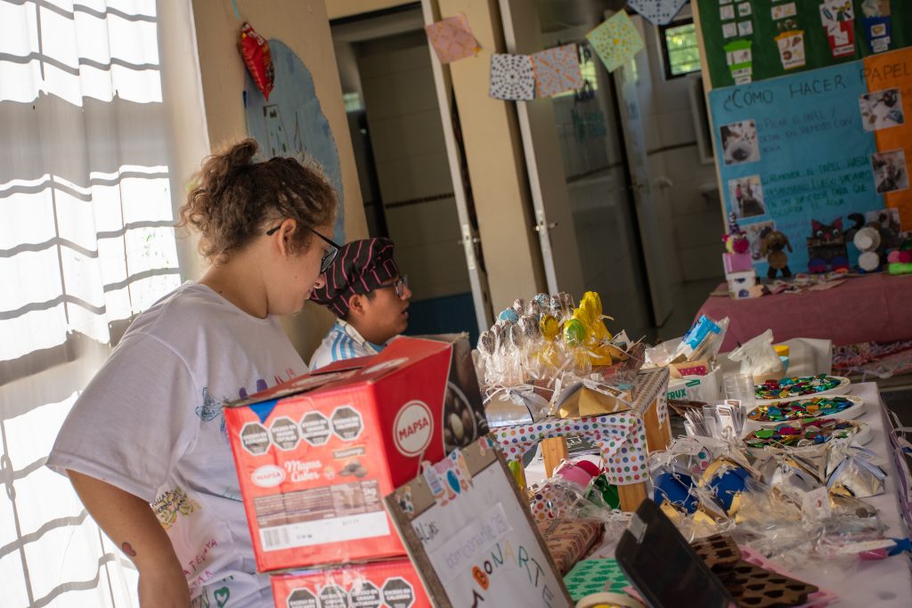 10-10 - Muestra de proyectos anual de EIAJD (9)