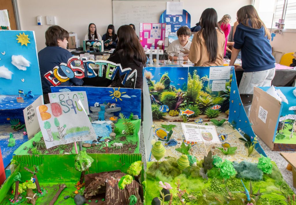 20-11-NQN_ Expo Tecnica EXPO EPET N° 20 _ (18)