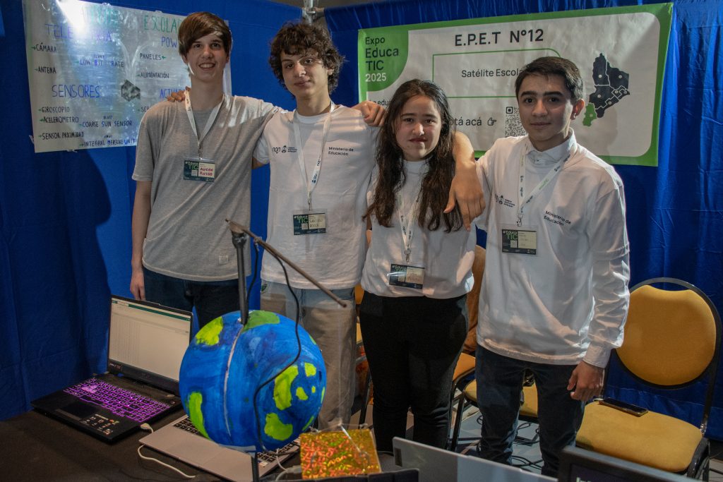 31-10 -Nqn_ Domuyo _ Final cierre EducaTic 25 Tecnica EPET N° 12(27)