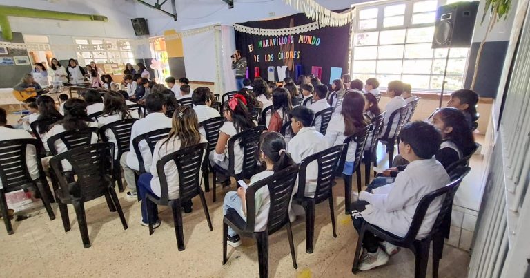 esc 187 publicacion CeDIE (16)