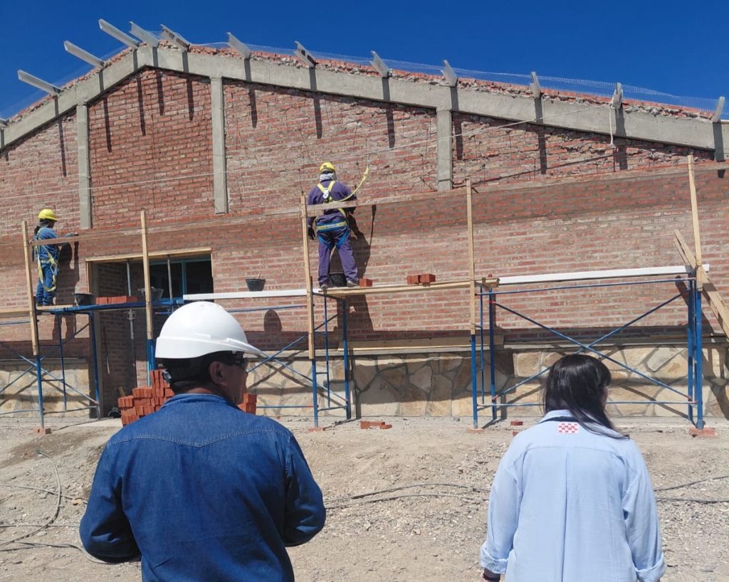 Recorrida Soledad obra de ampliación EPET 15 Zapala (6)