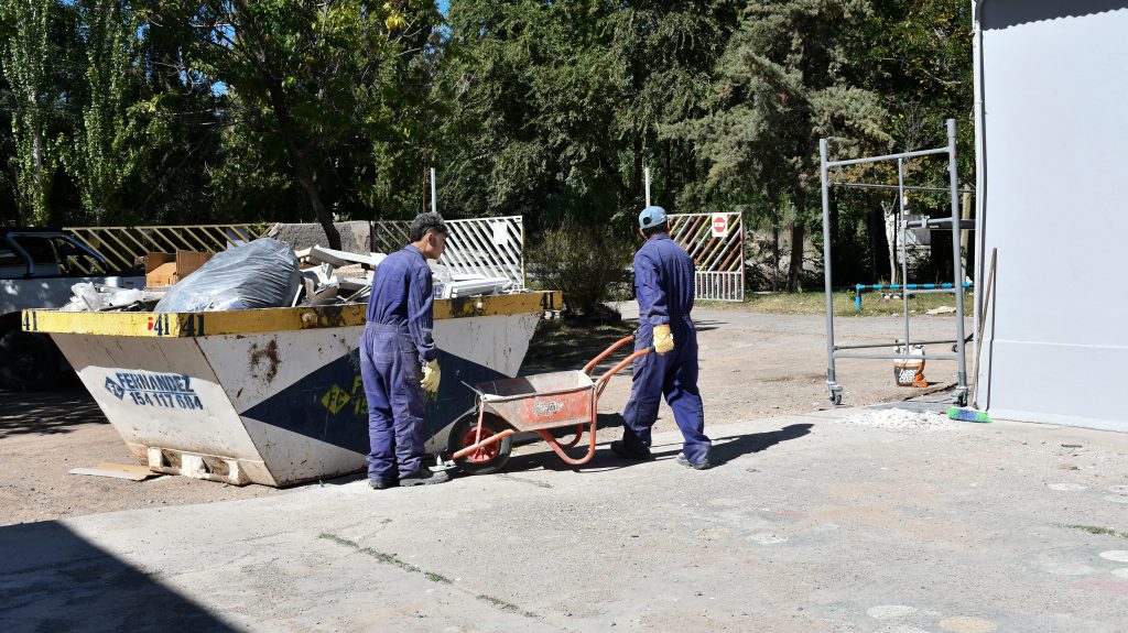 Escuela N°106 Plottier - Mantenimiento 10-2-26-32