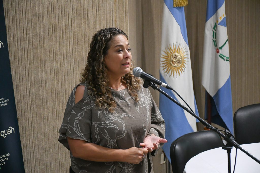 06-03 Recategorización de Escuelas Rurales (8)