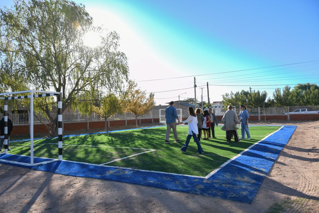 Escuela N° 59 - Centenario-61