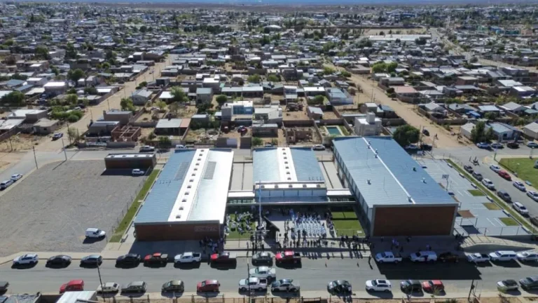Infraestructura educativa Inauguraron un moderno edificio para la histórica Escuela 22 de Plaza Huincul
