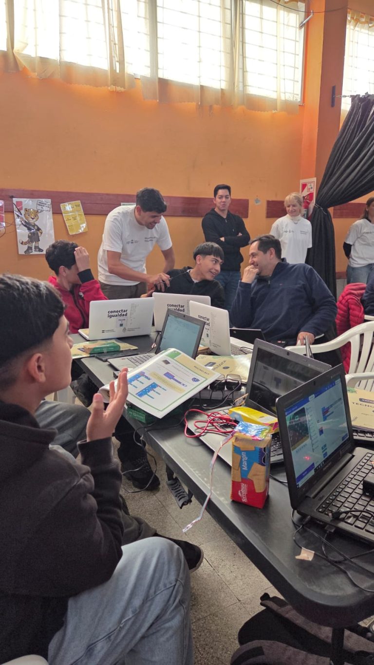 020626 Plan Pehuén Zapala formación para incorporar tecnología en el aula (18)
