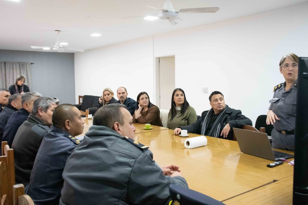 Visita Soledad Martinez y autoridades (8)